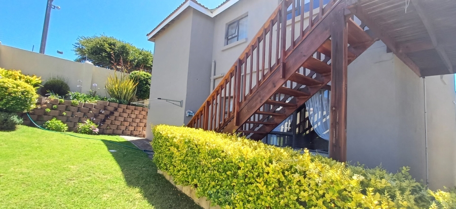 3 Bedroom Property for Sale in Dana Bay Western Cape